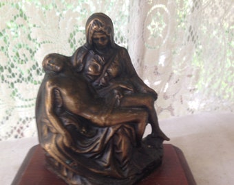 Pietà Statue Brass Michelangelo Christian Faith Virgin Mary Jesus