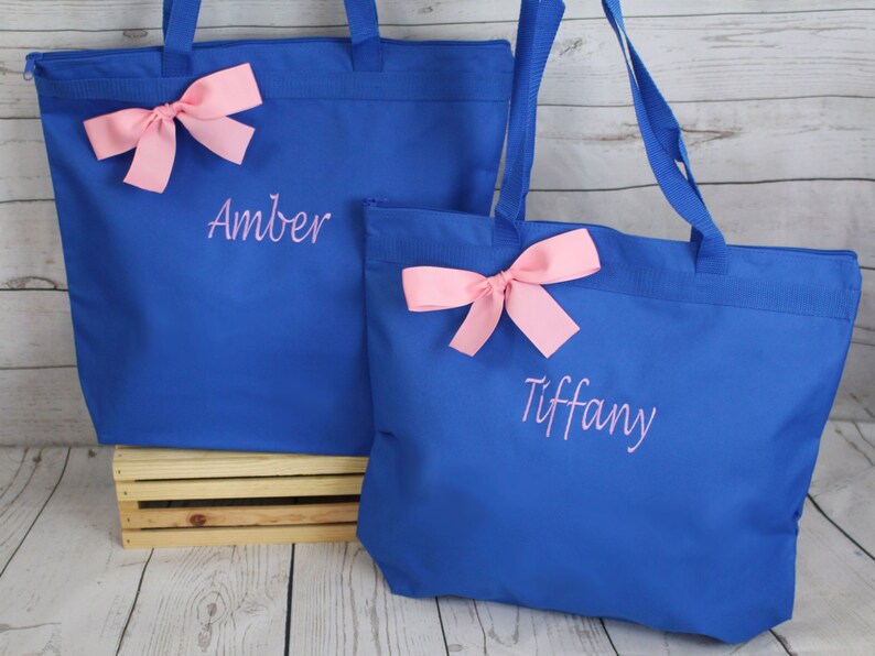 Personalized Bridesmaid Tote Bridesmaid Gift 11 Personalized Zippered Tote Bag Bridesmaids Gift Wedding Totes Wedding Party Gift