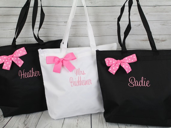 Personalized Bag with ZIPPER, Bridesmaid Gift, Embroidered Tote, Monogrammed Tote, Bridal Party Gift (OSZ1)