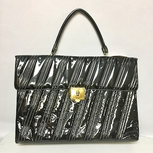 Textured VINTAGE 1960&#39;s Black Vinyl Handbag, MOD 60s Black Purse