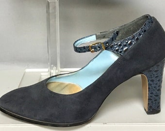 Mod Vintage 60's Blue SUEDE Shoes, 1970's MARYJANE High Heels, size 7 1/2, I. Miller Shoes