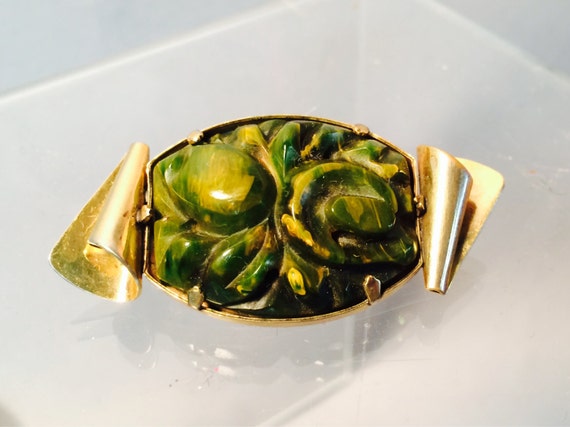 Bakelite jewelry best sale pins