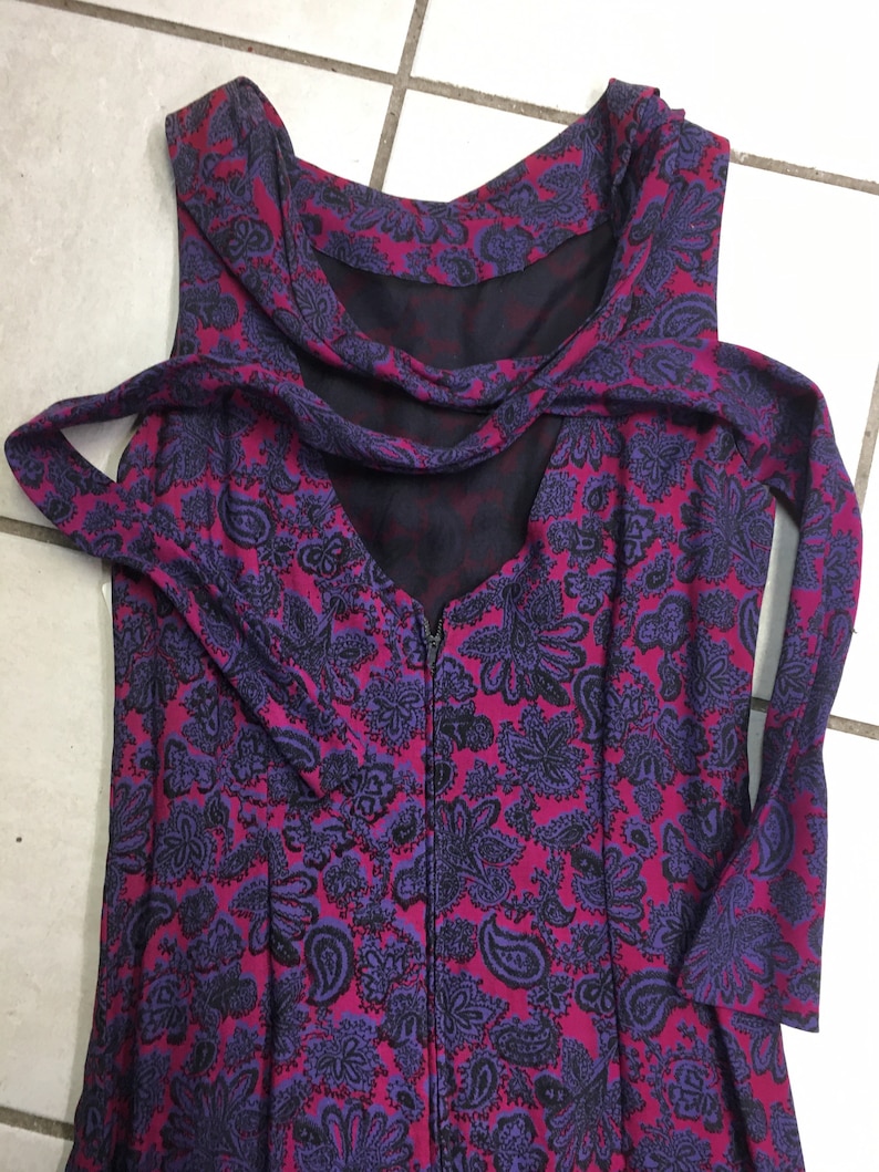 Late 50s / 60's Purple PAISLEY Dress, size S image 4