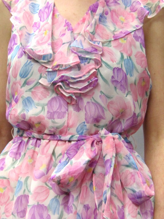 80's Vintage PINK Floral CHIFFON Dress with Ruffl… - image 3