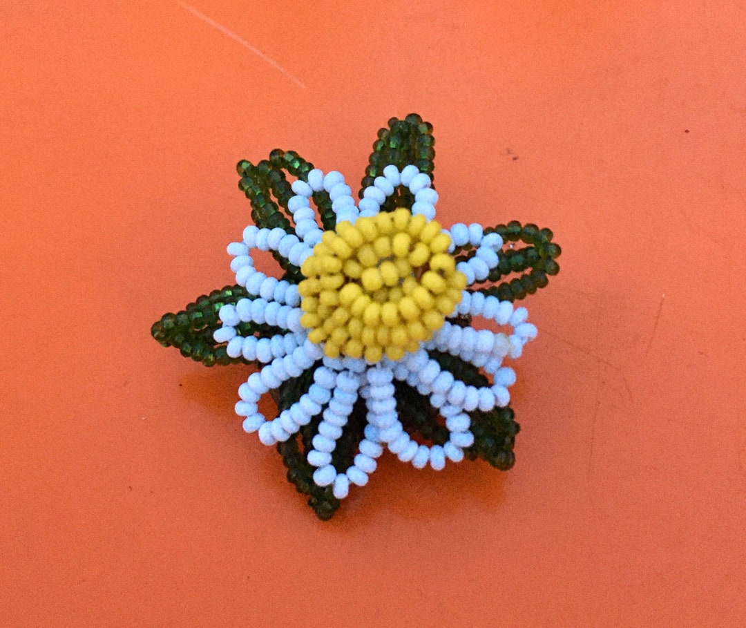 Vintage 60's GLASS Beaded FLOWER Pin Hippie Flower Power Etsy