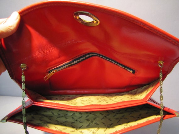 1970s Red LINEN Clutch Bag with Shoulder Chain - image 3