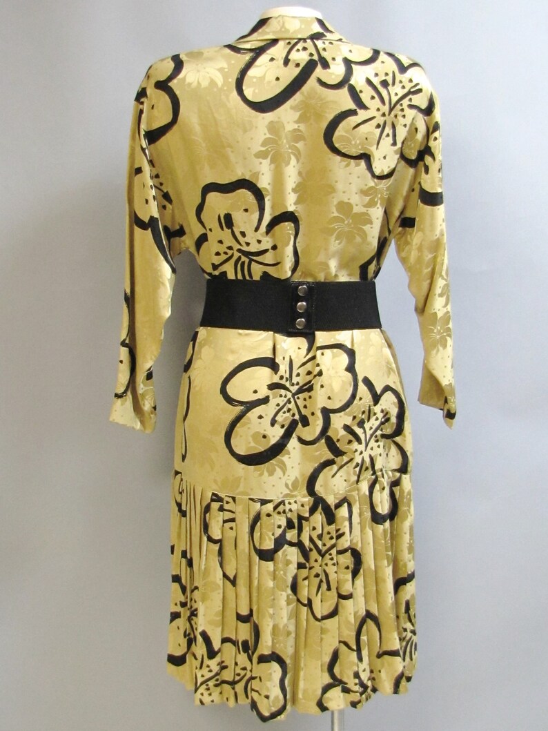 100% SILK, Vintage 80's Does 20's SAKS 5th Ave Dress, size 6 image 4