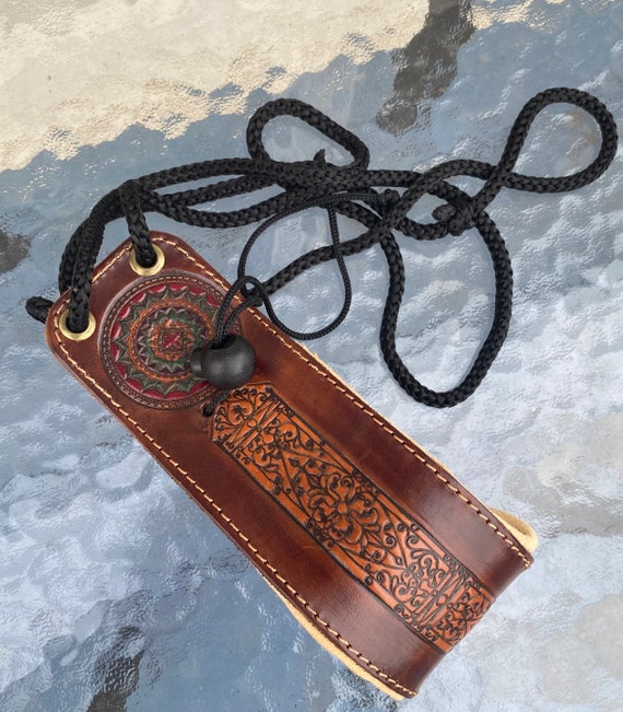 Tooled LEATHER Pouch Mojo Bag, HIPPIE Style small… - image 3