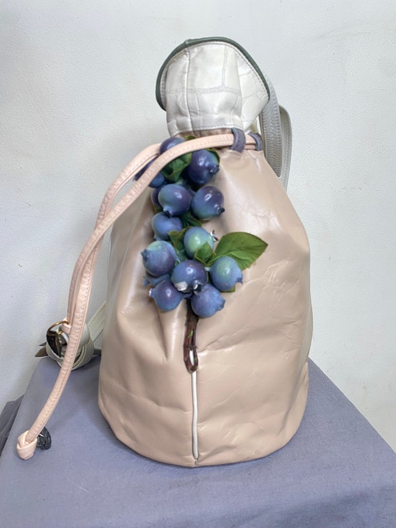 1980s Pale Pink LEATHER Bucket Bag Purse with Gra… - image 4