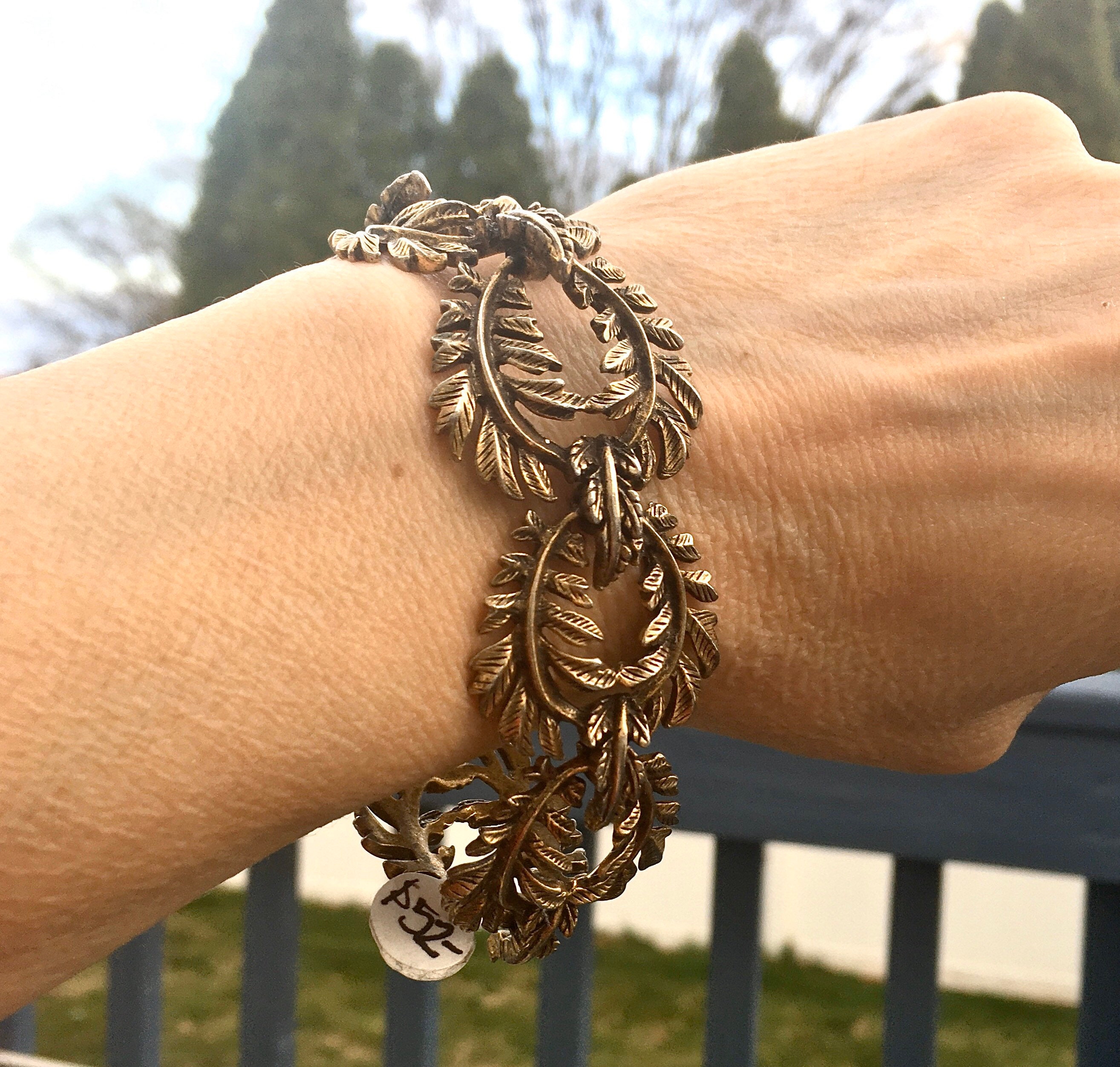 1950's Vintage LEAF Bracelet, BRASS Finish Design Link