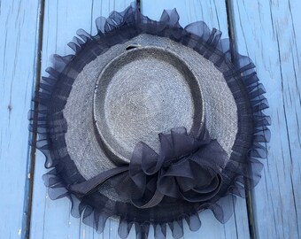 1940's Navy Straw Wide Brim CARTWHEEL Hat w Ruffled Crinoline Trim