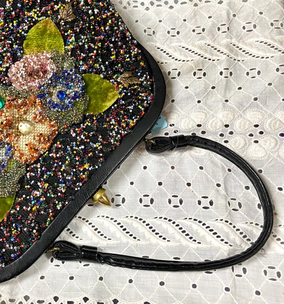 Vintage 1950's SOURE' Black Beaded Frame Purse - image 5