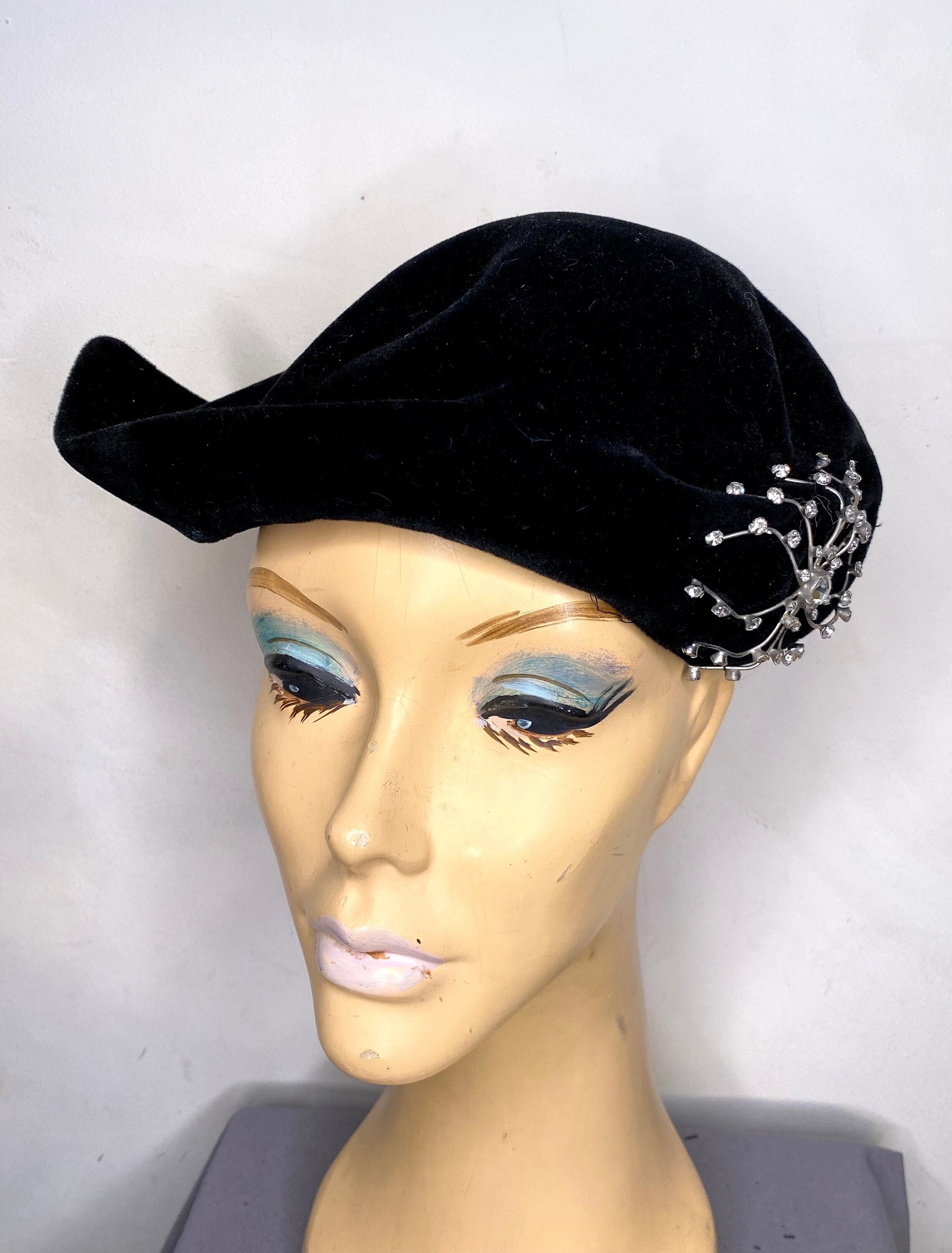 Vintage Black Velour Hat Cloche Style Rhinestone Decoration Vintage Gene Doris Hat Cloche Fitted 7 Black Felt Bow  main image 3