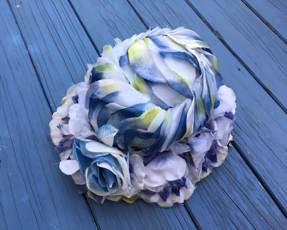 Vintage 1960's Blue Floral Hat / 60s Flower Toque