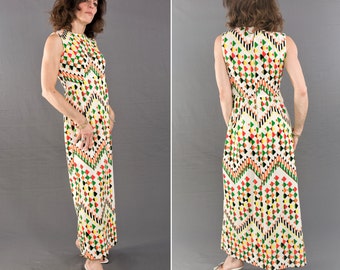 Geometric 1970's MAXI Dress / Vintage 70s Polyester Dress / size Medium