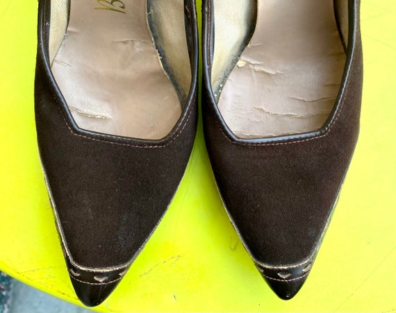50's / 60's Brown SUEDE High Heel Stilettoes, w/ … - image 4