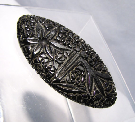 Black Deeply Carved Genuine BAKELITE Brooch, Vint… - image 2