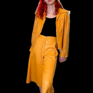 1970s Ladies LEATHER 2 piece Suit Jacket & Split Skirt, size S