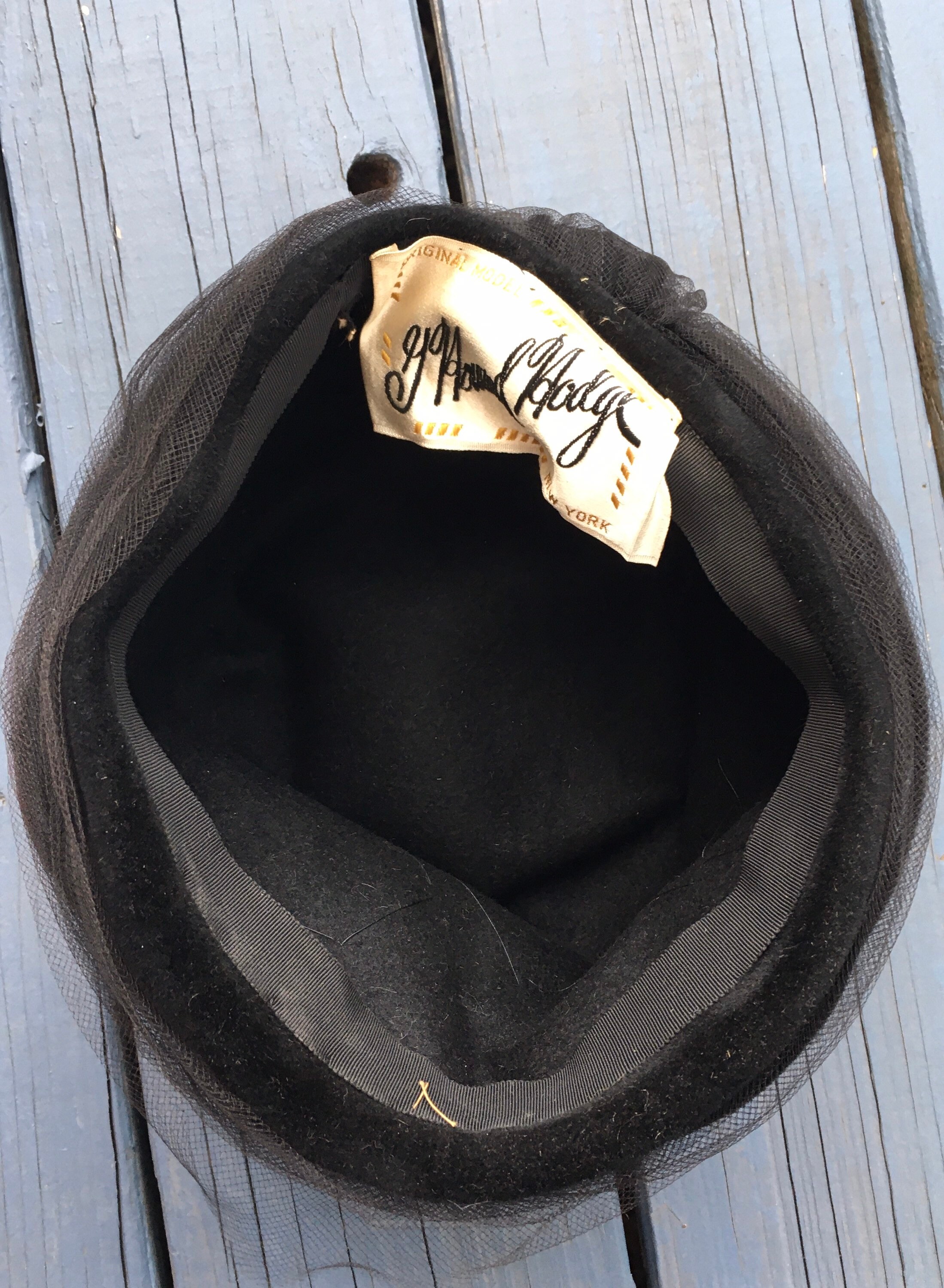 G. Howard Hodge Vintage Hat Turban 1950s G Howard Hodge Gray Hat | Mid-Cen Architectural Design main image 3