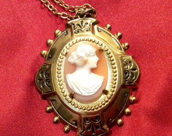 Vintage Coro Cameo Carved Shell Antiqued Gold Tone Pendant Necklace Unsigned Victorian Revival Edwardian Era Nice