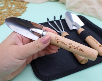 Personalized Garden Tool Set, Custom Gift for Mom or Grandma, Engraved Trowel and Rake, Gardening Gift for Grandma, Garden Lover Present