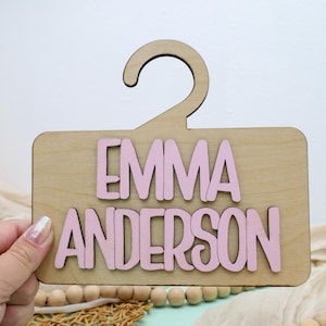 Custom Wooden Car Pickup Sign Tag, School Pickup Line Car Sign, School Pickup Identification Sign, Student Pickup Sign, Carpool Name Tag