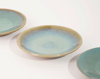 seafoam 08 — handmade plate