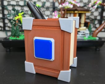 Clash Royale Book of Cards Desk Organizer + Free Wild Card Gamer Gift Keychain