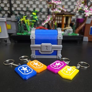 Clash Royale Common Chest Desk Decor + Gratis Wild Card Gamer Cadeau Sleutelhanger