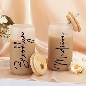 Personalized Iced Coffee Cup, Frosted Glass Can Soda Cup with Bamboo Lid and Straw, 17 oz Glass Cup, Bridesmaid Gift Idea, Mother's Day Gift