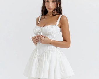 Mini robe d'été corset de style français blanc cadeau mignon femme