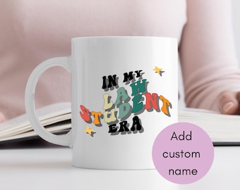 In my Law Student Era Mok, vriendschapscadeau, cadeau collega, bedankje voor advocaat, afstudeercadeau, op maat, cadeau voor rechtenstudent