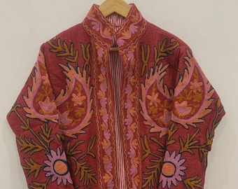 Giacca Suzani in TNT ricamata a mano, abbigliamento boho, giacca da donna in TNT, regalo per lei