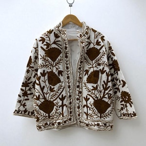 Vintage Suzani Embroidery Short TNT Jacket, Women Bomber Jacket, Cotton Jacket Bohemian Style, Gift For Her, Button Closer Quilted Jacket