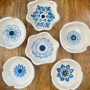 Handmade Ceramic Ashtray – Hand-Painted Mandala and Floral Design - Boho Blue & White Pottery