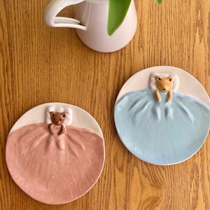 Handmade Ceramic Sleeping Bear Plates – Unique Gift for Kids & Animal Lovers