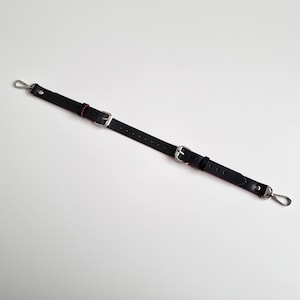 One 2-Way Adjustable Leather Long Connector, 7 Colors Leather Restraints Strap Black Red Pink Gold Silver Bondage Equipment