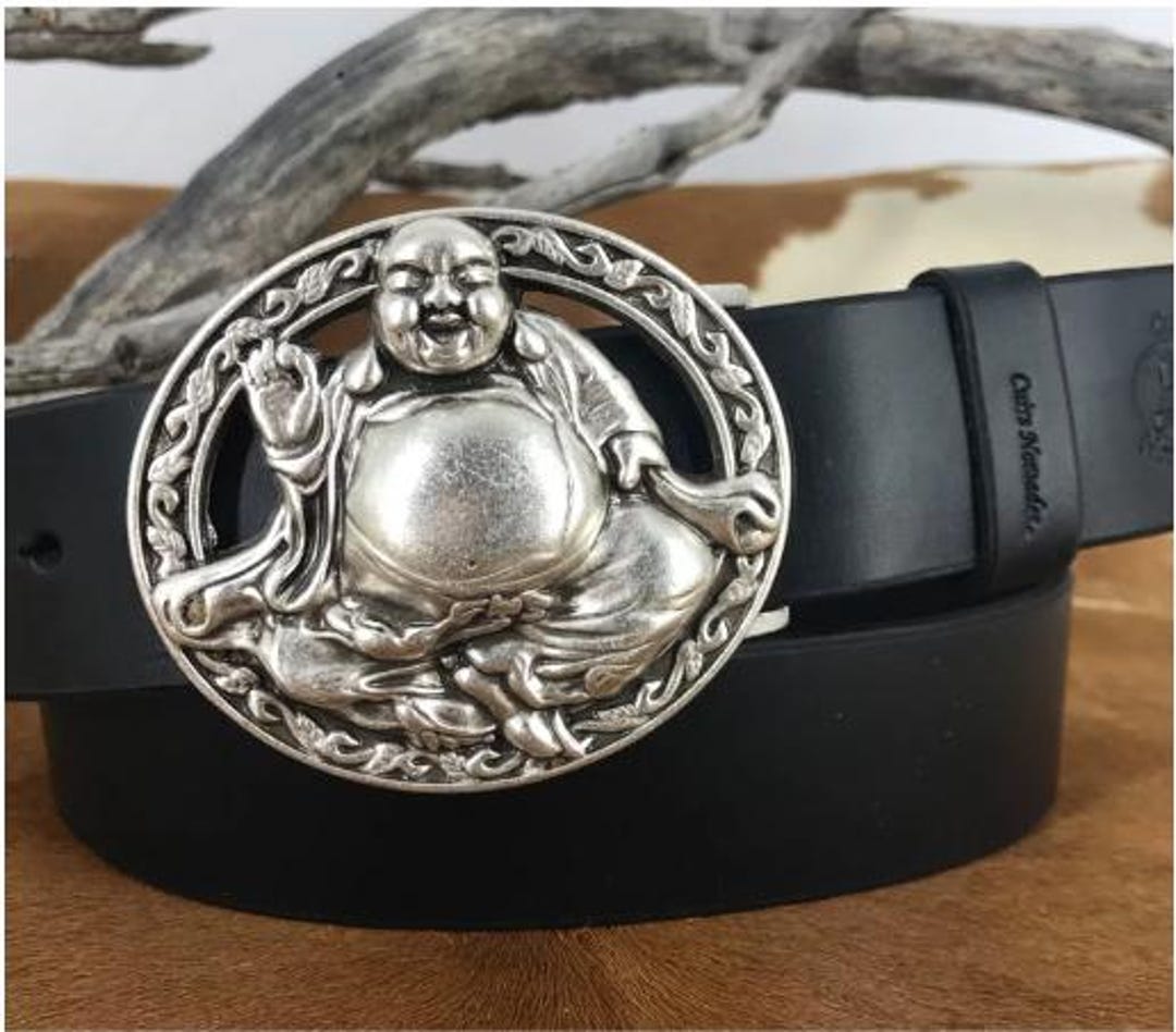 ハンドメイドの仏陀ベルトバックル:アンティークシルバー ハンドメイドの仏陀ベルトバックル:アンティークシルバー
