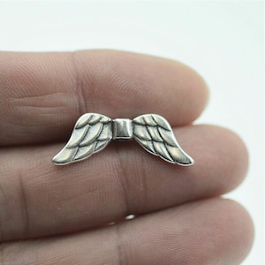 10 Silver Wings Pendants, Large Wings Beads, Angel Wings, Jewellery Making Supplies, Antique Silver High Quality, Necklace Bracelet, ZM504as