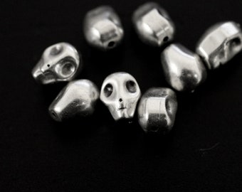 10 cuentas de calavera gótica: plata antigua ZAMAK, suministros de joyería - zm153as