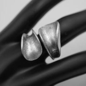 Modern Statement Ring, Design Statement Ring, Handmade Asymmetric Silver Ring, Minimalist Design, Adjustable Ring R315