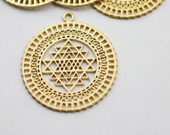 5pcs Matte Gold Sri Yantra Pendant: Sacred Geometry Charm - zm801