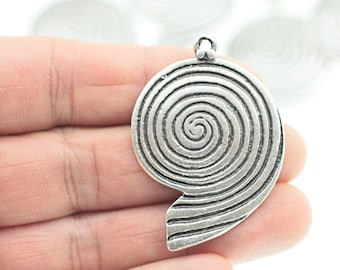 Antique Silver Swirl Shell Pendant: ZAMAK Necklace Charm - zm344