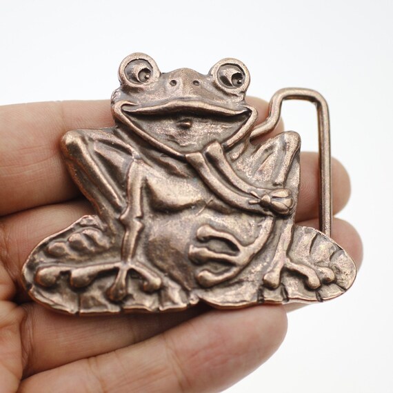 Frog belt buckle hotsell