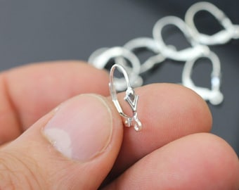 Orecchini Pendenti In Apatite Cubo Blu Rotondo E Sfaccettato Argento Sterling