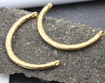 1pcs Matte Gold Tube Bangle, Curved Metal Bracelet Base for Jewelry Making, Vintage Style Bangle Blank  (70mm) - ZM492