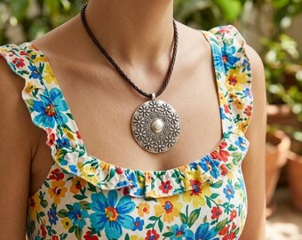 Large Floral Disc Pendant, Silver Plated Flower Pendant, Round Jewelry Finding, Statement Pendant, P50