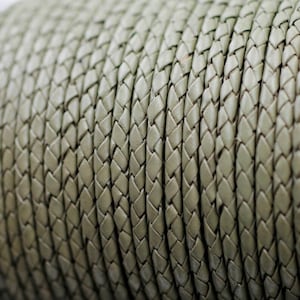 Khaki Grey Natural Leather Cord, Round Leather Cord, Bolo Braided Leather Cord 4mm, Top Quality Leather for Jewelry Making, 178127 / 1 Yard