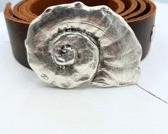 ハンドメイドのブッダベルトバックル：アンティークシルバーピューター