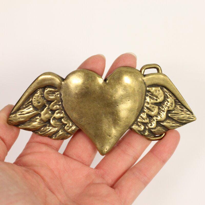 Winged Heart Belt Buckle, Antique Brass Finish, Fits 4cm 